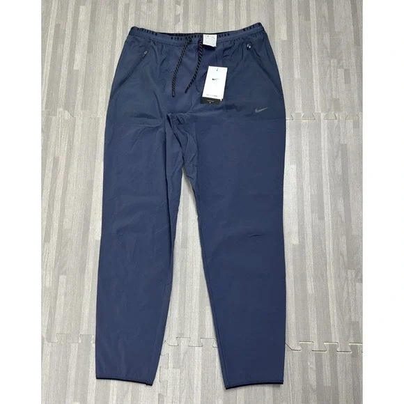 Nike Dri-FIT ADV UV Running Pants Men's Medium Black HJ4144-437 New - Picture 1 of 9